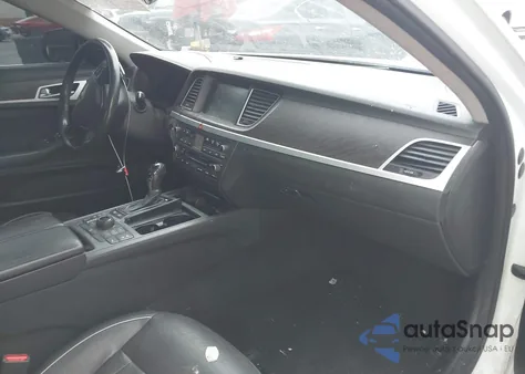 2015 Hyundai Genesis 3.8 from USA, damaged, VIN KMHGN4JE3FU050003